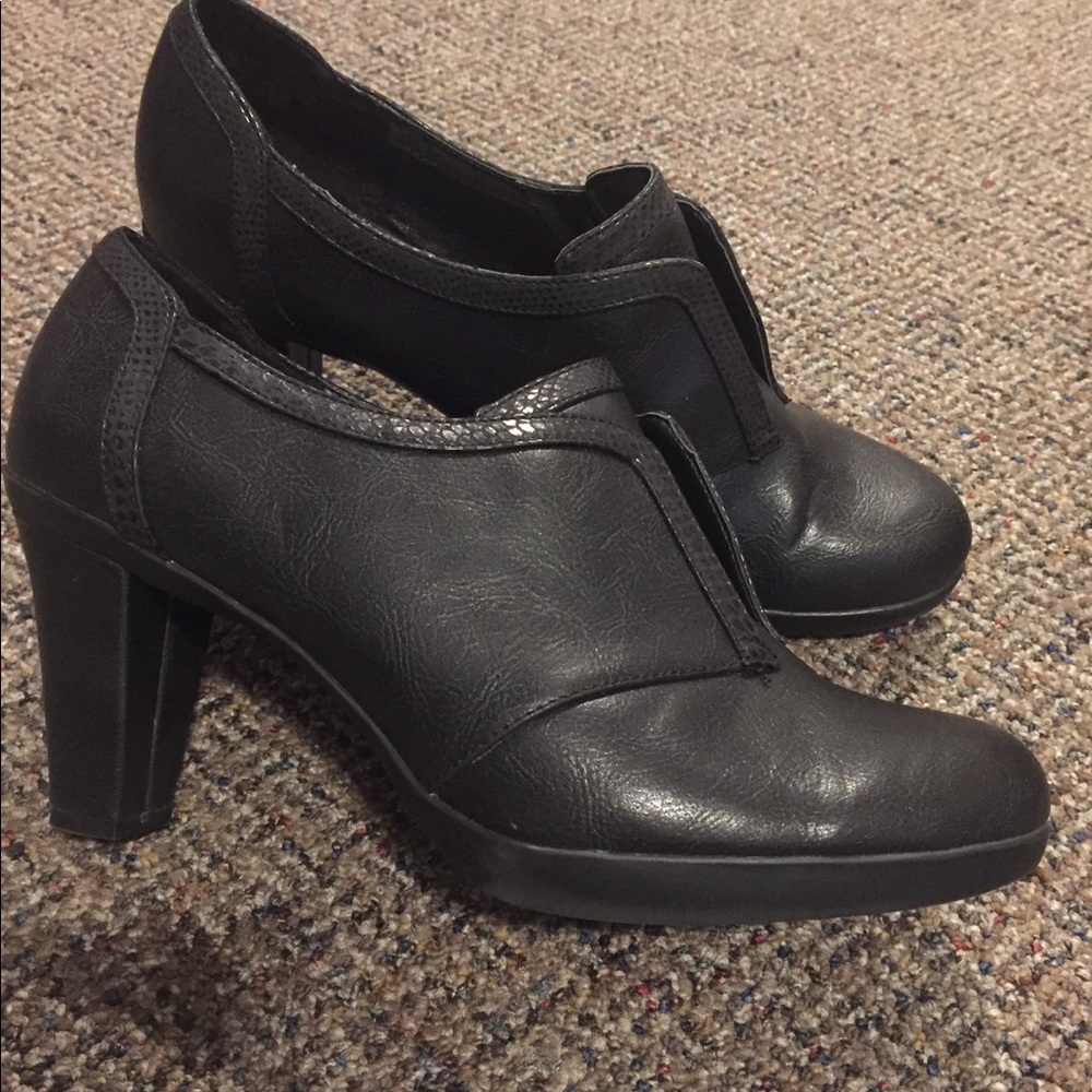 Leather booties